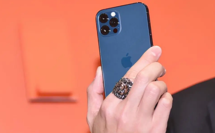 龙游苹果手机维修分享iPhone12系列重启方法教程 