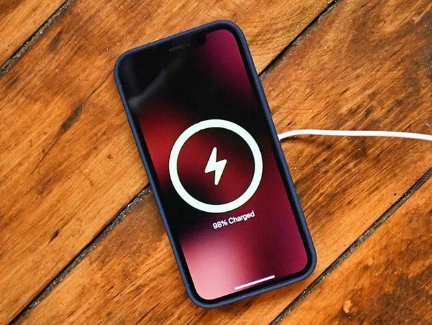 龙游苹果手机维修分享iPhone 12可以随便充电吗 